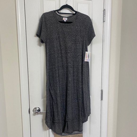 LuLaRoe Dresses & Skirts - NWT LulaRoe (M) Carly Dress
